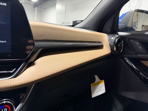 New 2026 Chevrolet Equinox ACTIV w/ Convenience Package III image 24