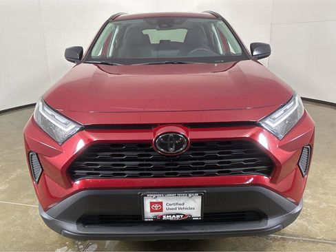 Used 2025 Toyota RAV4 LE image 10