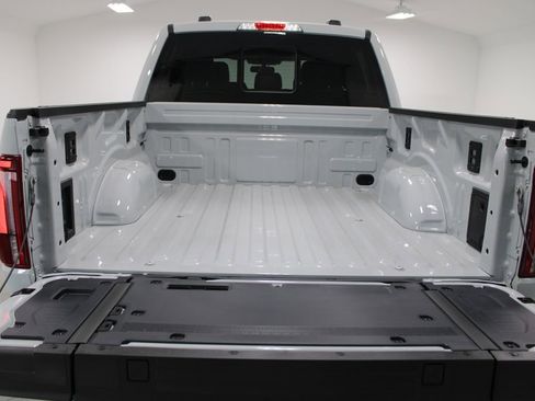 New 2026 Ford F150 Lariat image 17