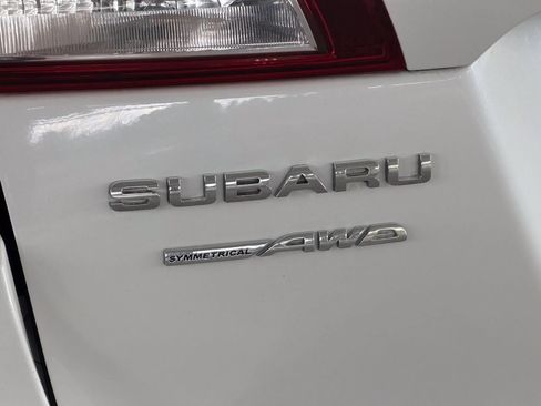 Used 2019 Subaru Outback 2.5i Limited w/ Popular Package #2 AWD/4WD image 13