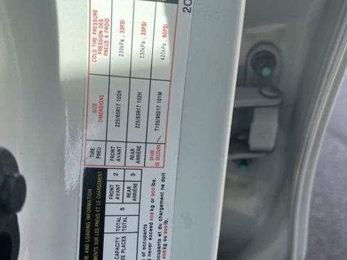 Used 2016 Nissan Rogue SV image 25