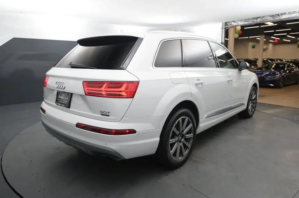 Used 2018 Audi Q7 3.0T Premium Plus w/ Premium Plus Package AWD/4WD image 5
