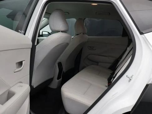Used 2024 Hyundai Kona SEL FWD image 15