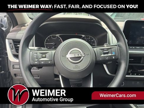 Used 2023 Nissan Rogue SV AWD/4WD image 35