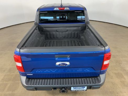 Used 2023 Ford Maverick Lariat w/ Lariat Luxury Package image 11