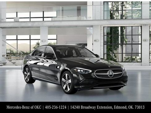 Used 2025 Mercedes-Benz C 300 4MATIC Sedan image 10