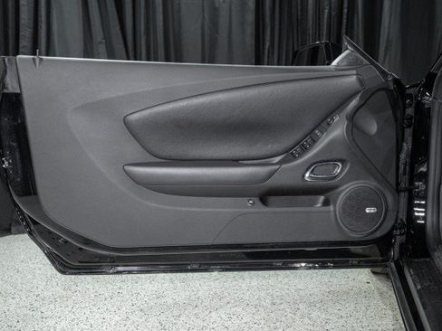 Used 2013 Chevrolet Camaro LT w/ RS Package RWD image 10