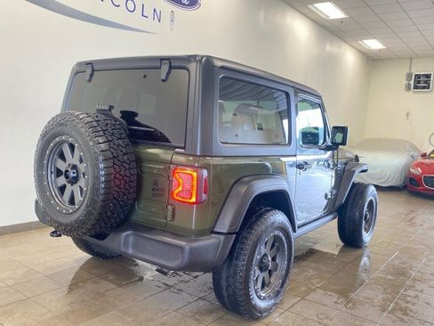 Used 2021 Jeep Wrangler Sport AWD/4WD image 7