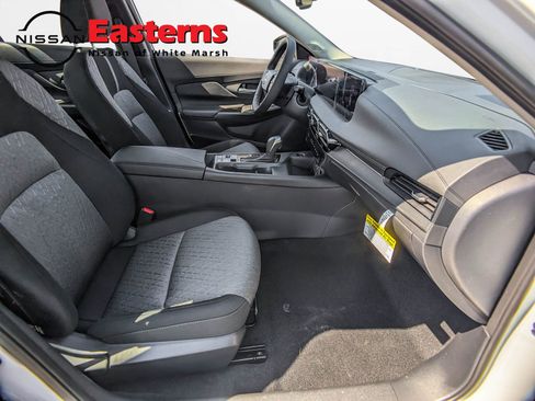 New 2026 Nissan Sentra SV FWD image 22