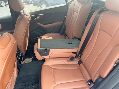 Used 2024 Audi Q8 Premium Plus AWD/4WD image 43