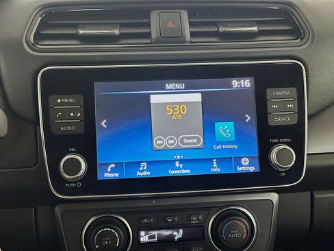 Used 2024 Nissan Leaf S FWD image 21