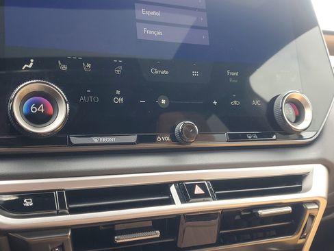 Used 2025 Lexus RX 350 Premium w/ Accessory Package (Z1) image 29