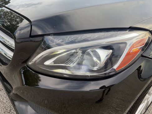 Used 2017 Mercedes-Benz C 300 4MATIC Sedan image 13