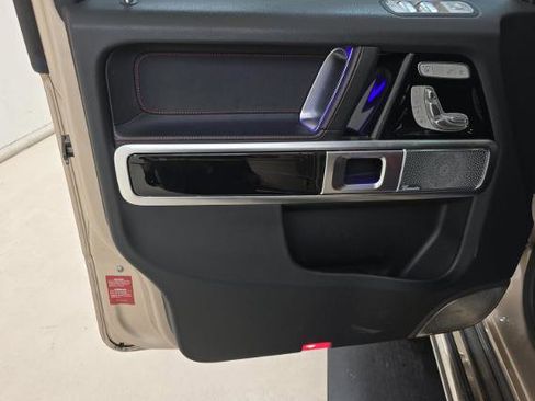 Used 2021 Mercedes-Benz G 550 w/ Exclusive Interior Package image 11