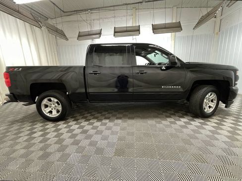 Certified 2018 Chevrolet Silverado 1500 LT w/ All Star Edition AWD/4WD image 19