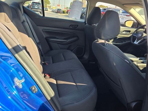 Used 2025 Nissan Altima 2.5 SV image 15