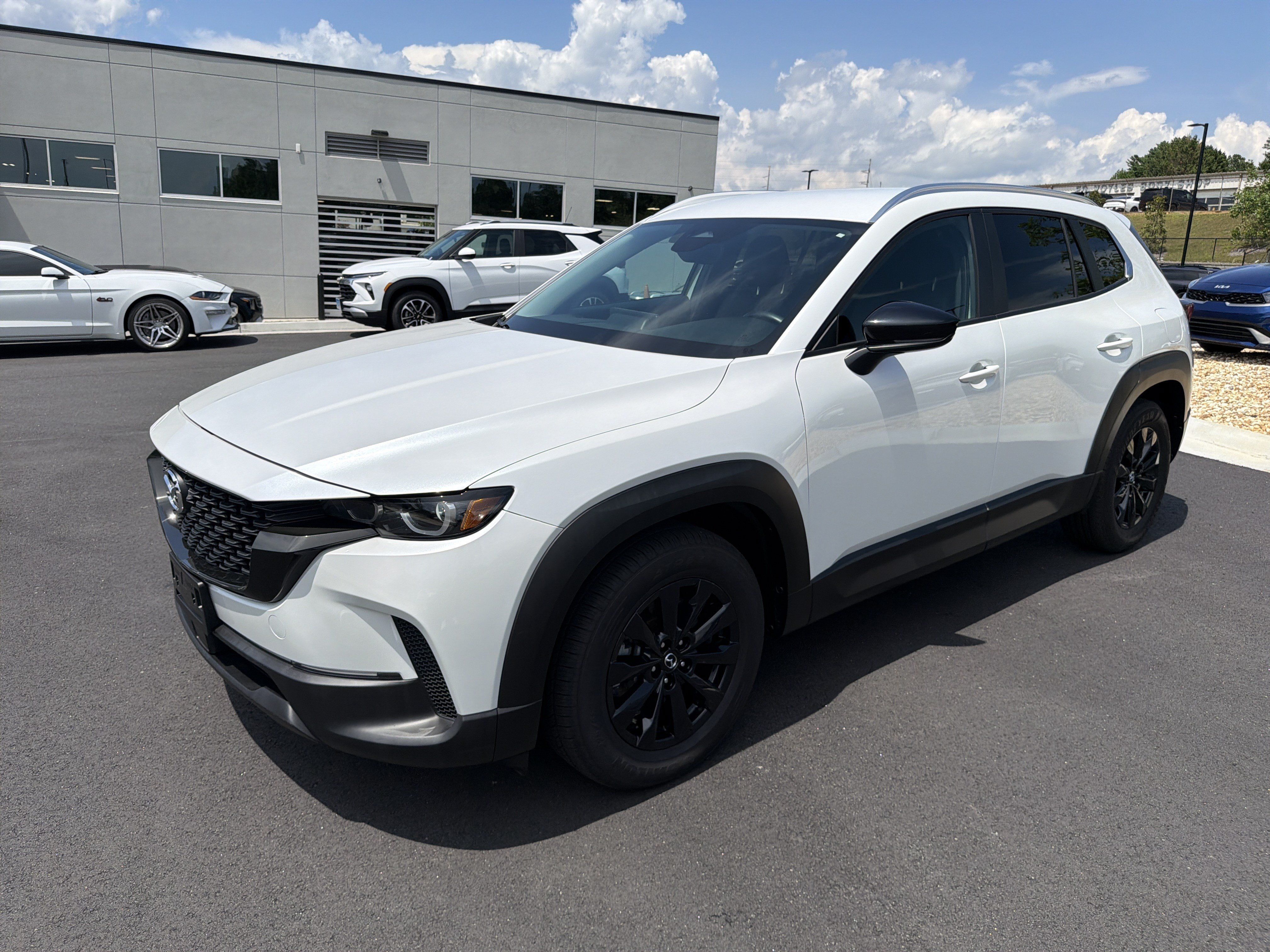 Used 2025 MAZDA CX-50 AWD 2.5 S w/ Preferred Package image 3