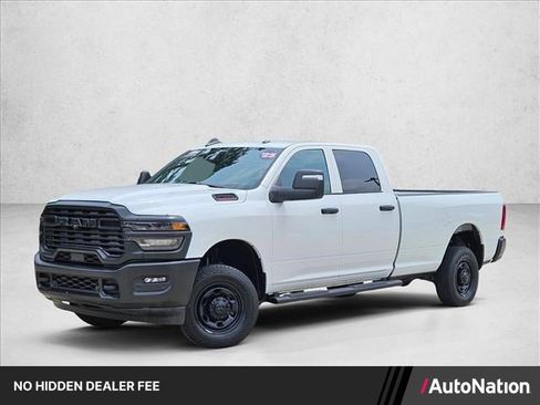 Used 2025 RAM 2500 Tradesman w/ Safety Group AWD/4WD image 1