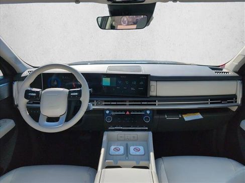 New 2026 Hyundai Santa Fe SE image 18