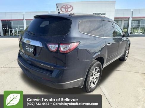 Used 2016 Chevrolet Traverse LT w/ Traveler's Package FWD image 6