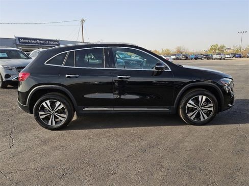 Certified 2025 Mercedes-Benz GLA 250 image 9