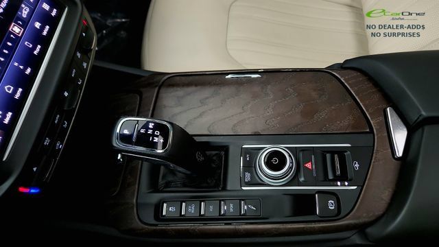 Used 2023 Maserati Levante GT AWD/4WD image 67