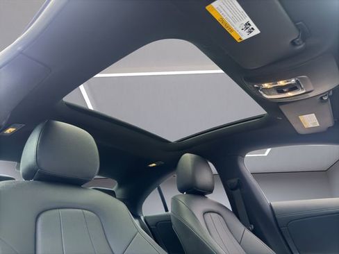 Used 2025 Mercedes-Benz CLA 250 4MATIC image 25