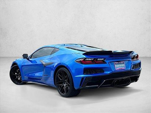 Used 2024 Chevrolet Corvette Z06 RWD image 13