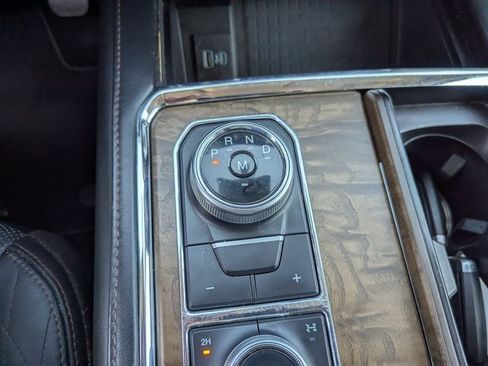 Used 2020 Ford Expedition Platinum image 13