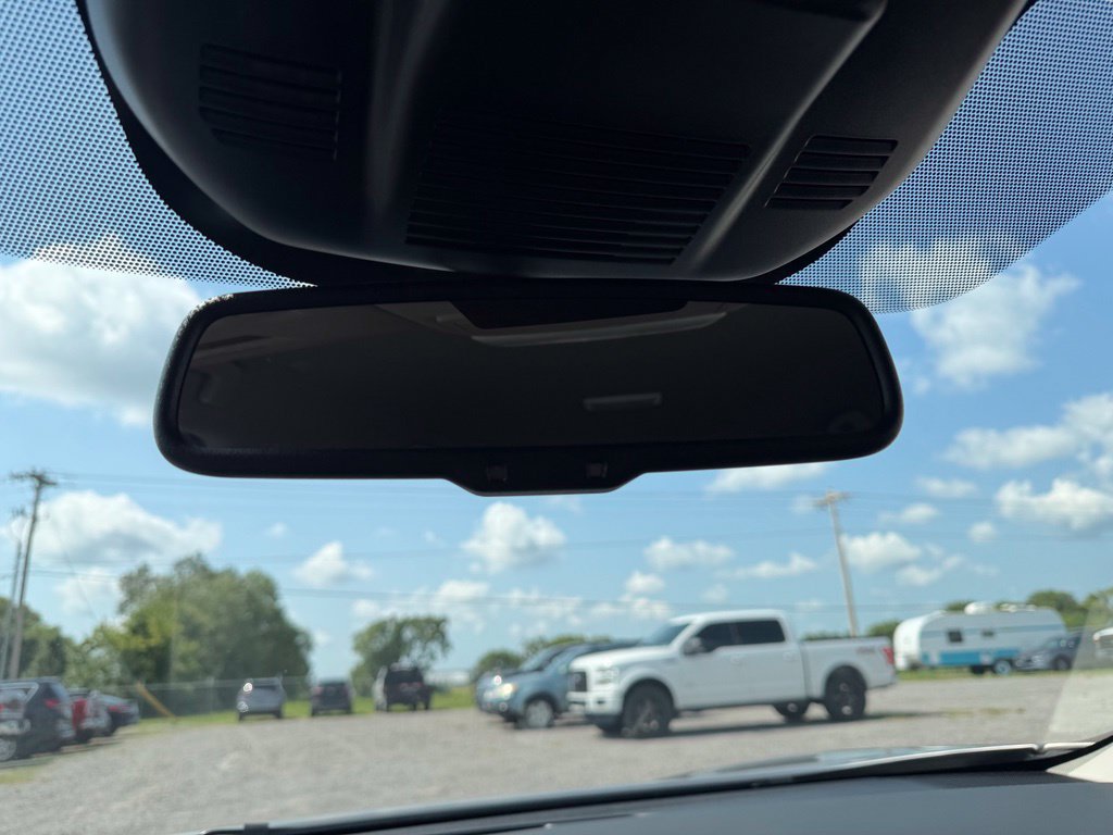 Used 2025 Nissan Rogue SL FWD image 25