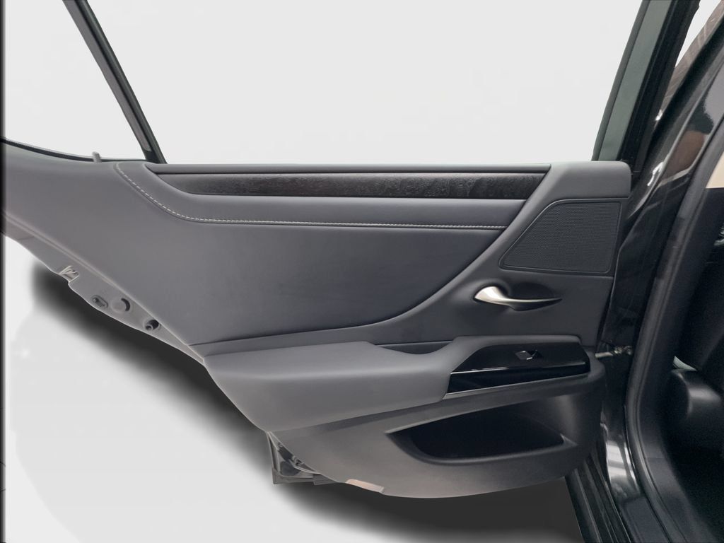 Used 2023 Lexus ES 350 w/ Premium Package FWD image 27