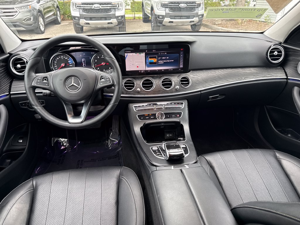 Used 2018 Mercedes-Benz E 300 image 5