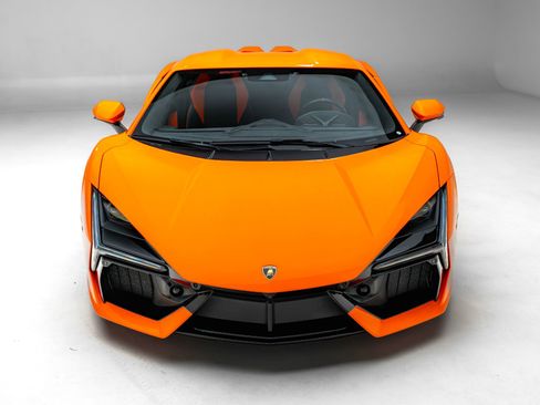 Used 2024 Lamborghini Revuelto AWD/4WD image 13