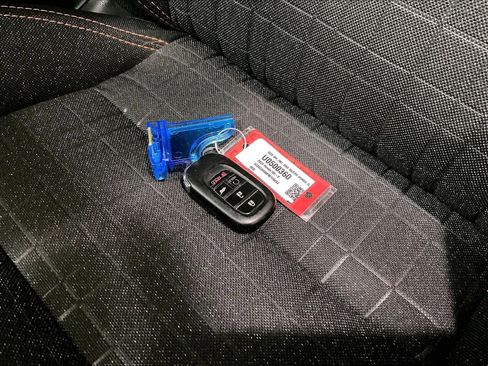 Used 2023 Honda HR-V Sport image 30