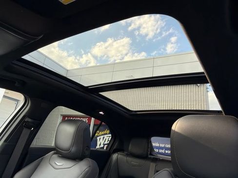 Used 2023 Cadillac XT4 Sport w/ Cold Weather Package AWD/4WD image 24