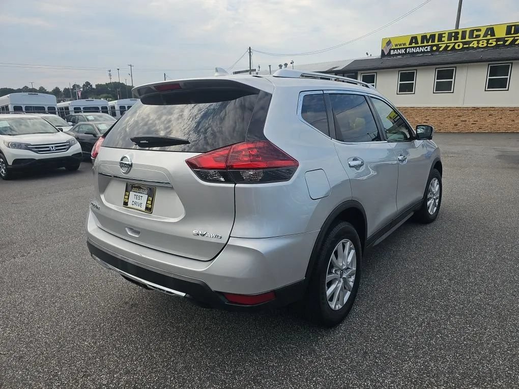 Used 2018 Nissan Rogue SV w/ Premium Package AWD/4WD image 6