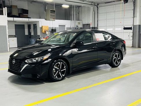 Used 2024 Nissan Sentra SV w/ All-Weather Package image 12