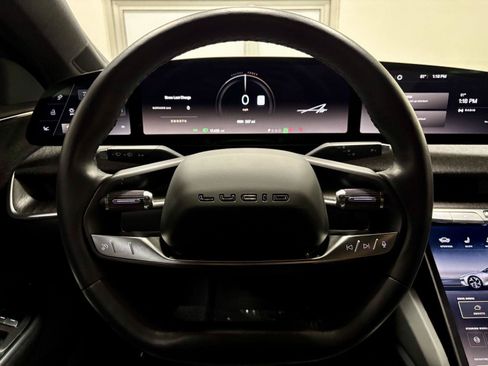 Used 2024 Lucid Air Touring AWD/4WD image 25