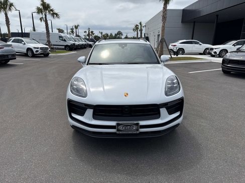 Used 2023 Porsche Macan Turbo AWD/4WD image 8