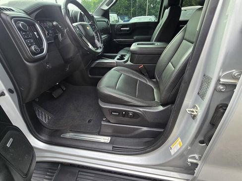 Used 2019 Chevrolet Silverado 1500 LTZ AWD/4WD image 10