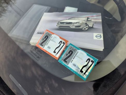 Used 2012 Volvo S60 T5 w/ Multimedia Pkg image 15