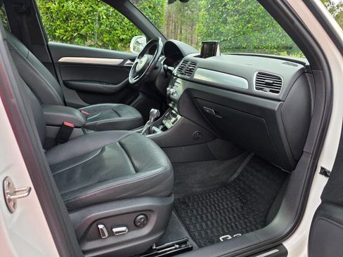 Used 2018 Audi Q3 2.0T Premium w/ Convenience Package image 33