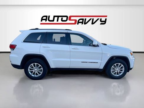 Used 2021 Jeep Grand Cherokee Laredo AWD/4WD image 8