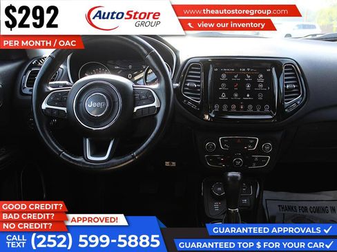Used 2018 Jeep Compass Limited w/ Navigation Group AWD/4WD image 12