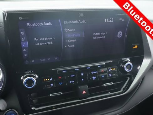 Used 2022 Toyota Highlander Platinum image 5