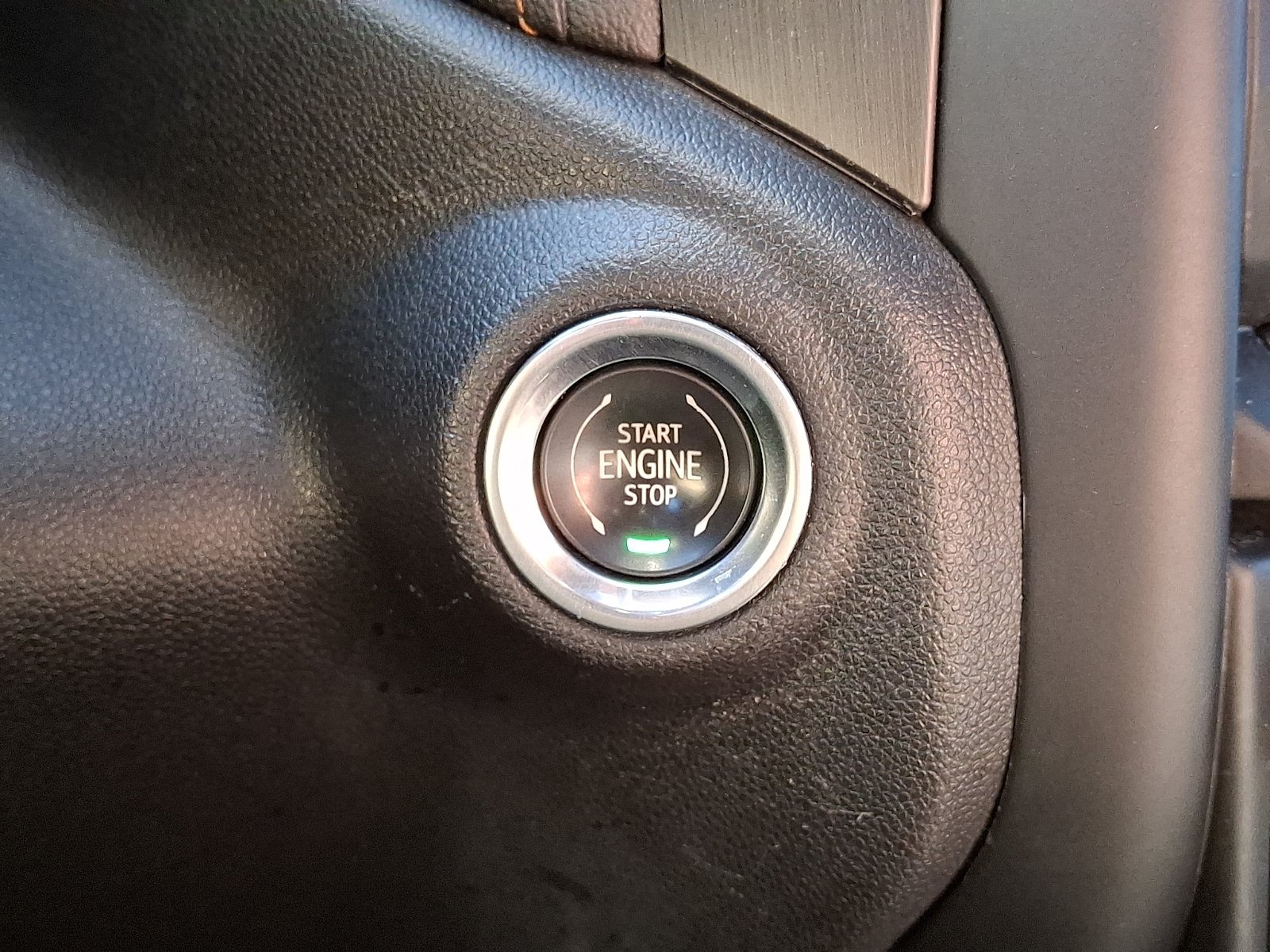 Used 2021 GMC Sierra 1500 AT4 w/ AT4 Premium Package AWD/4WD image 26