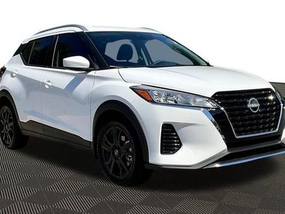Used 2024 Nissan Kicks SV