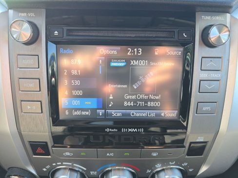 Used 2019 Toyota Tundra SR5 w/ Convenience Package AWD/4WD image 16