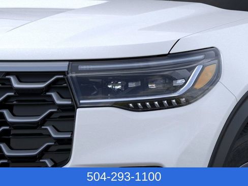 New 2026 Ford Explorer Platinum image 18