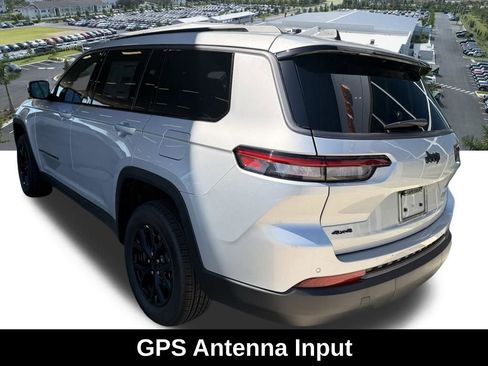 New 2026 Jeep Grand Cherokee L 4WD image 6